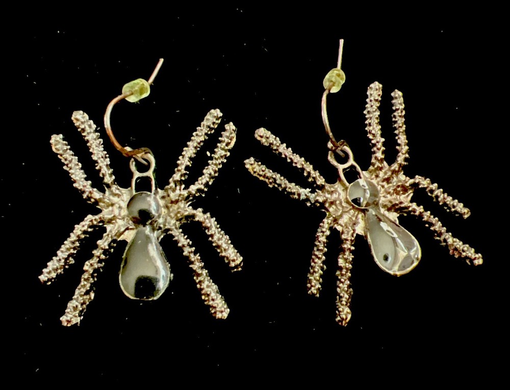 Vintage Halloween, Creepy Black Widow Spiders French Wire Earrings 1.25”