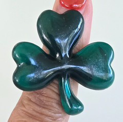 Vintage 2006 Shamrock Green Acrylic Adjustable Ring Size 5 by Bakery Crafts