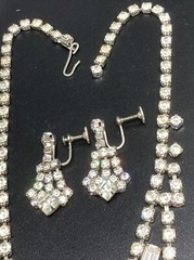 Vintage Clear Rhinestone 14 1/2” Necklace Signed D’ver N Y Screw Earring (3174)