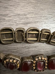 Vintage Women’s Bronze Gold Tone Gem Elastic Bracelet 90s 1990s Vtg
