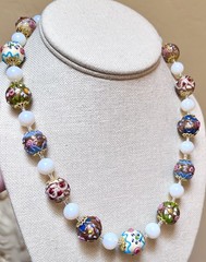GORGEOUS Vintage Venetian Art Glass Wedding Cake & Opalescent Bead Necklace