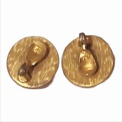 Lot Of 2 Estate 1920’s Classic Women’s Screw Back Earrings Gold And White Floral