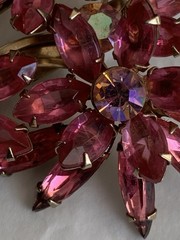 Vtg 60s Pink Rhinestone Pin 3”spray Marques Round Prong Set Stones Gold Tone