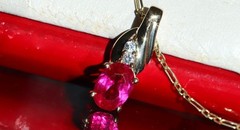 10k yellow gold pendant 0.93ct lab created ruby solitaire charm 0.95gr N3634