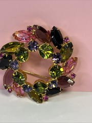 Vintage Wreath Brooch Fruit Salad Design D&E Juliana Multicolor Rhinestones
