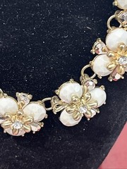 Vintage Coro Gold Tone Metal & Faux Pearl Flower Necklace Adjustable Boho READ