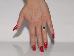 Vintage Circa 1980s 18k Gold Natural Diamond And Oval Cut Sapphire Ring
