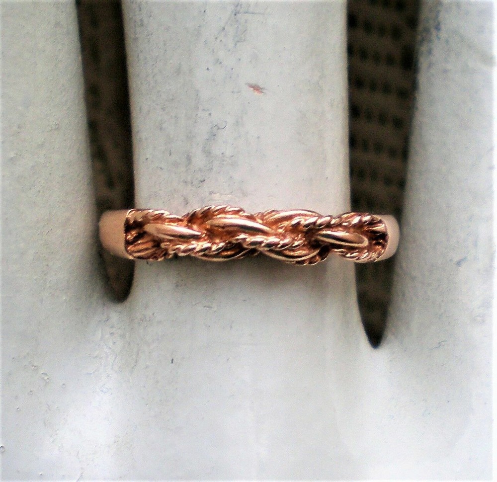 Vintage European Solid 14K 585 Rose Pink Gold Twisted Rope Design Band Ring 14kt