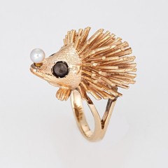 70s Vintage Hedgehog Ring 14k Yellow Gold Pearl Sapphire Eyes Sz 4.5 Jewelry
