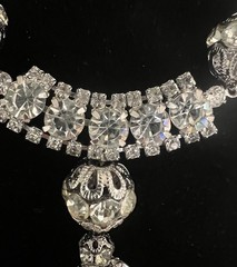 FABULOUS DRAMATIC STATEMENT VTG RHINESTONE DRIPPING TASSEL BIB NECKLACE