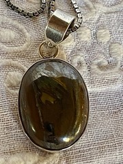 Vintage Tiger Iron Stone Cabochon Set In Sterling Silver With 20” 925 Box Chain
