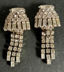 Vintage Clear Rhinestone Dangle Drop Clip-On Earrings Statement 2.25″