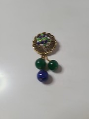 Vintage Tiny Blue Green Cabochon Gold Ton Brooch 2.5 Inch