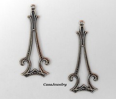 #3509 ANTIQUED BRASS CELTIC DROP W/TOP HANG RING – 6 Pc Lot