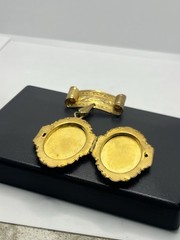 Victorian gold tone locket dangle brooch pin engraved flowers antique vintage