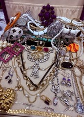 Vintage Estate Costume Jewelry Lot! AVON, MONET and more!