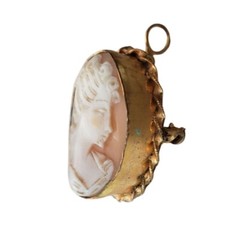 Vintage 1/23 12k Gold Filled Hand Carved Shell Cameo Brooch