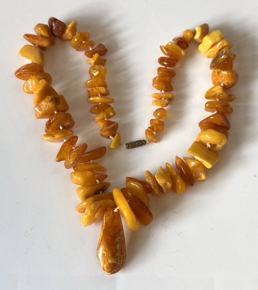 Vintage 80s Baltic Amber Necklace 10” Egg Yolk Honey Amber Nuggets Drop Pendant