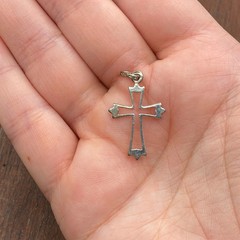 Vintage 925 Sterling Silver Cross Openwork Design Pendant Bracelet Charm