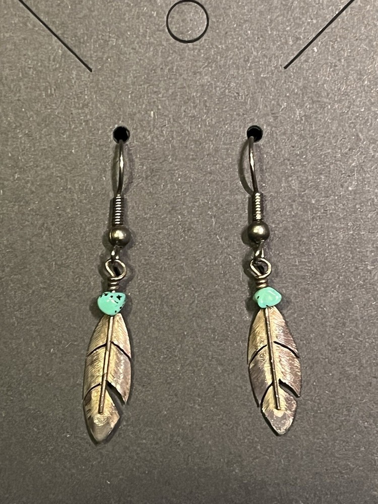 VINTAGE 925 STERLING SILVER HW TURQUOISE FEATHER DANGLE EARRINGS 1 5/8”