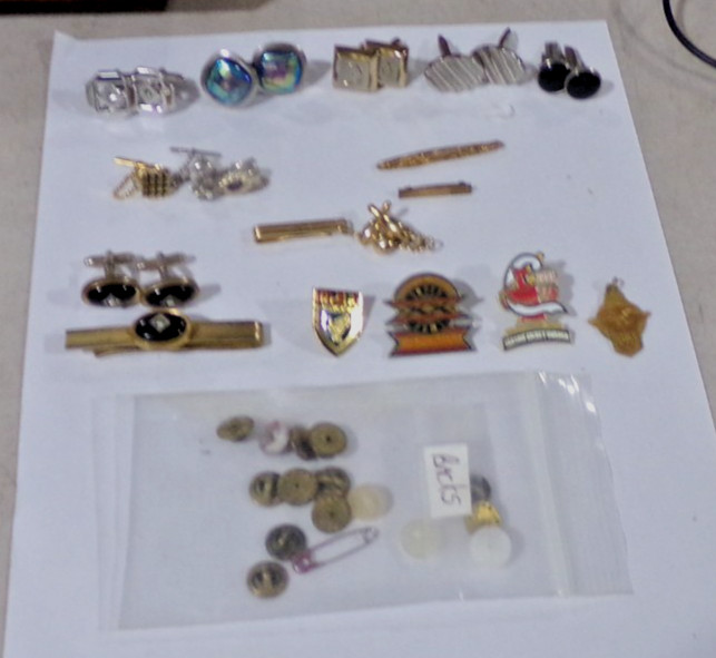 Mixed lot of Vintage CUFFLINKS, TIE BARS/CLASPS, PINS as pictured UNBRANDED
