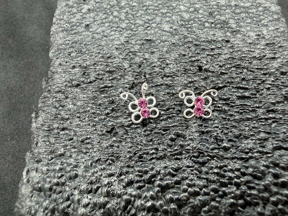 0.40g Vintage Sterling Silver 925 Butterfly Earrings Pink Sparkling Design M