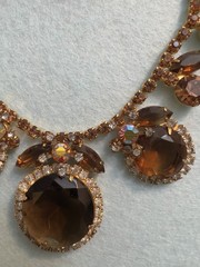 VTG D&E Juliana Root Beer Glass & Topaz Rhinestone Runway Necklace & Earrings