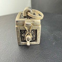 Vintage Snowflake Box Pendant Prayer Wish Charm Silver Tone Opens