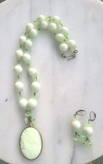 SALE! VINTAGE URANIUM LADY CAMEO PENDANT 1930’S URANIUM GLASS BEAD NECKLACE SET