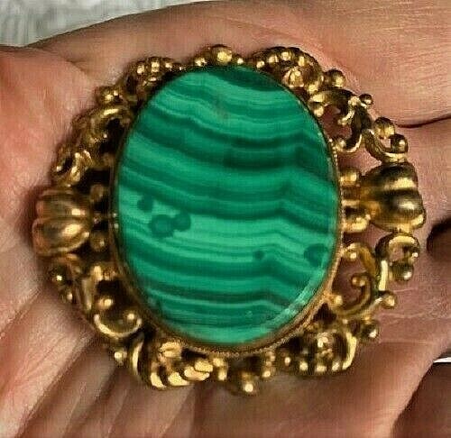 VINTAGE EARLY MALACHITE AND GOLD METAL RUSSIAN LARGE BROOCH