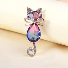 Elegant Vintage Gradient Crystal Cat Brooch Charming Design Ideal Gift Cat Lover