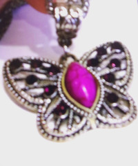 Vtg Butterfly Purple Howlite,Red Ab Crystals ,Plated Silver Tone Metal Necklace