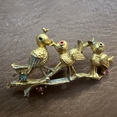 Vintage Gerry’s 3 Birds on Branch Rhinestone Brooch Pin Gold Tone