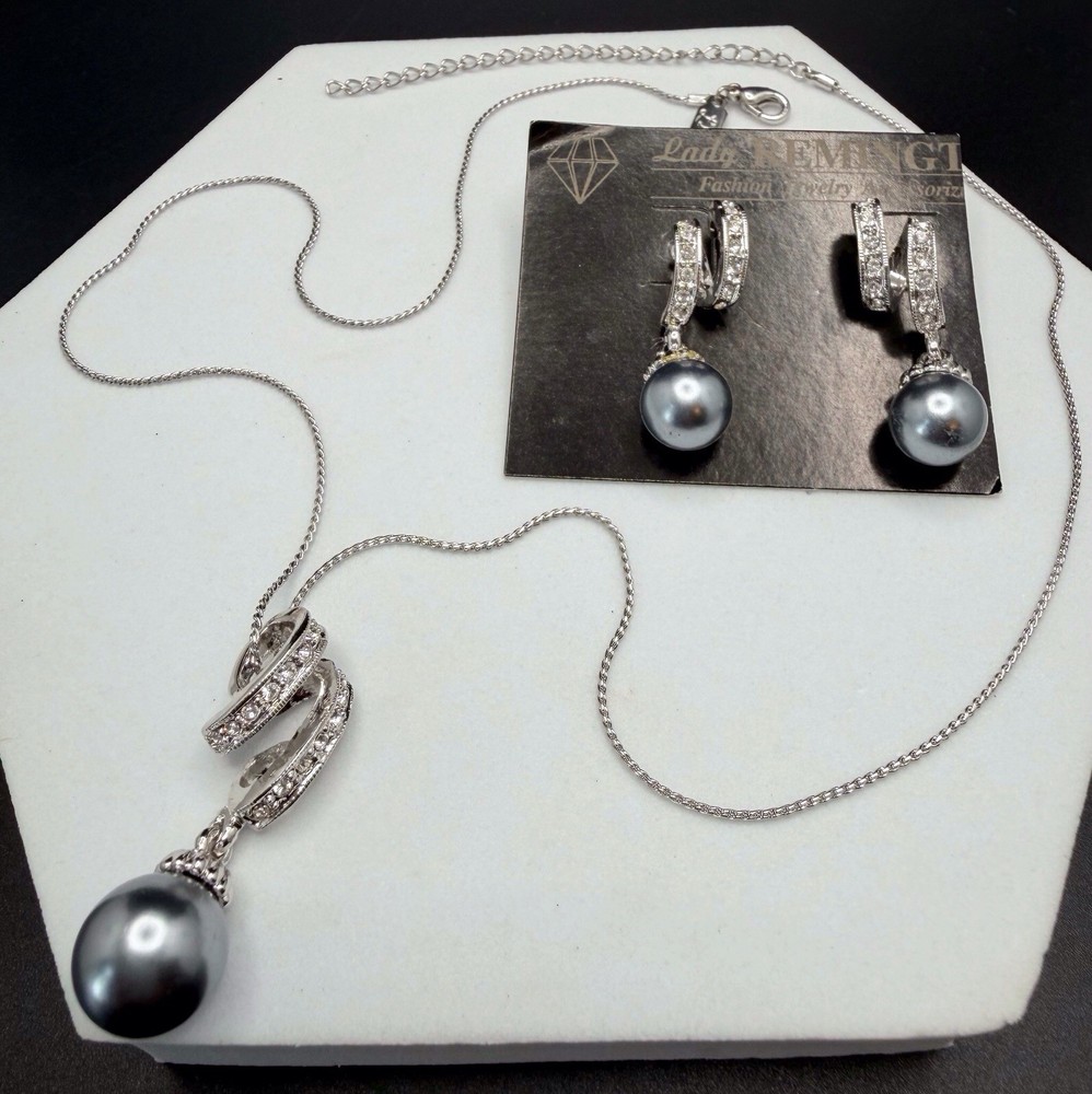 Vintage LADY REMINGTON Pendant Necklace / Post Earrings Set Gray Faux Pearls