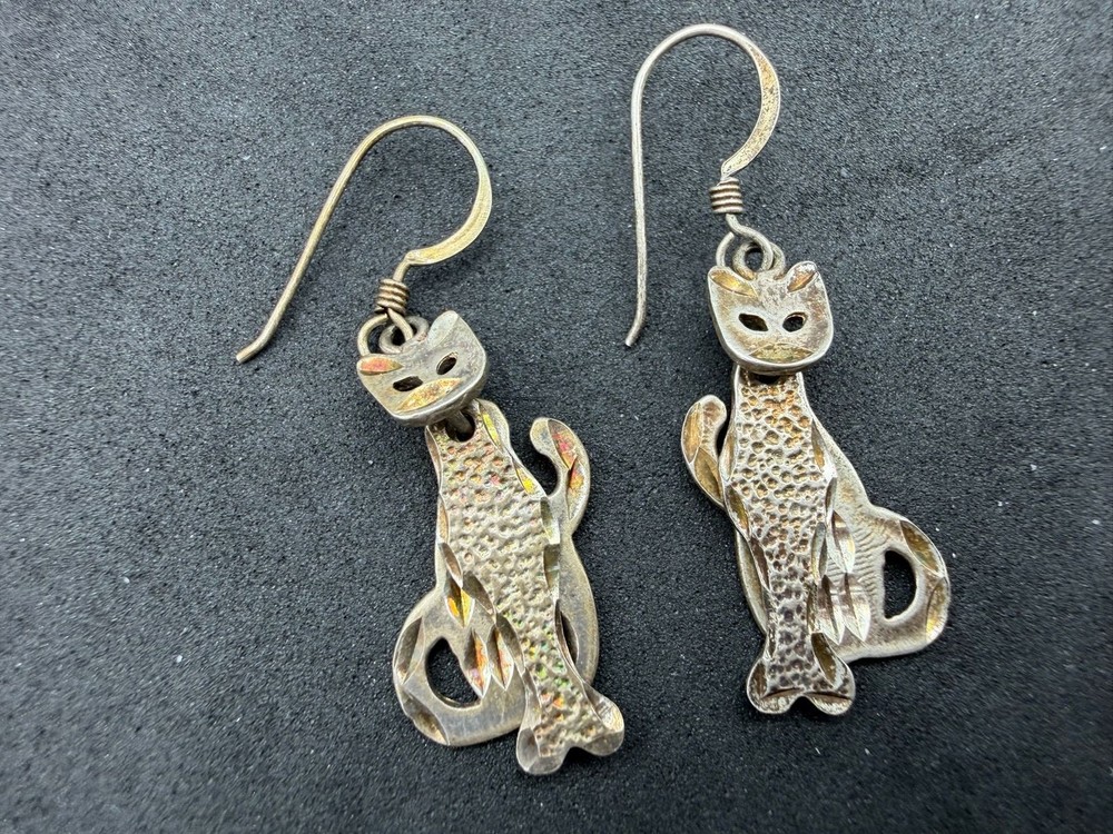 4.21g Vintage Sterling Silver 925 Cat Dangle Drop Earrings Textured Unique M