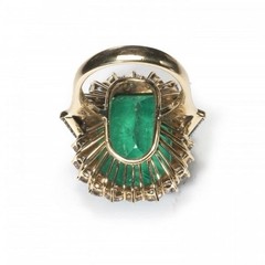 Vintage 21 Ct Lab Colombian Emerald & Lab Diamond Cluster Ring Circa 1980s