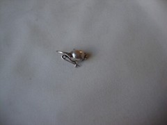 VINTAGE 1970-80s 3D POPPY SEED POD GREEN TOPAZ STERLING SILVER STAMPED 925 PIN