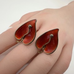 VTG Einar Modahl Norway Sterling Red Enamel Leaf Screw Back Earrings 8.2g #bad