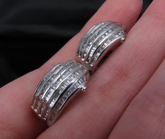 Vintage 2.0ct Baguette Cut Diamond Platinum & 18K White Gold Clip Earrings