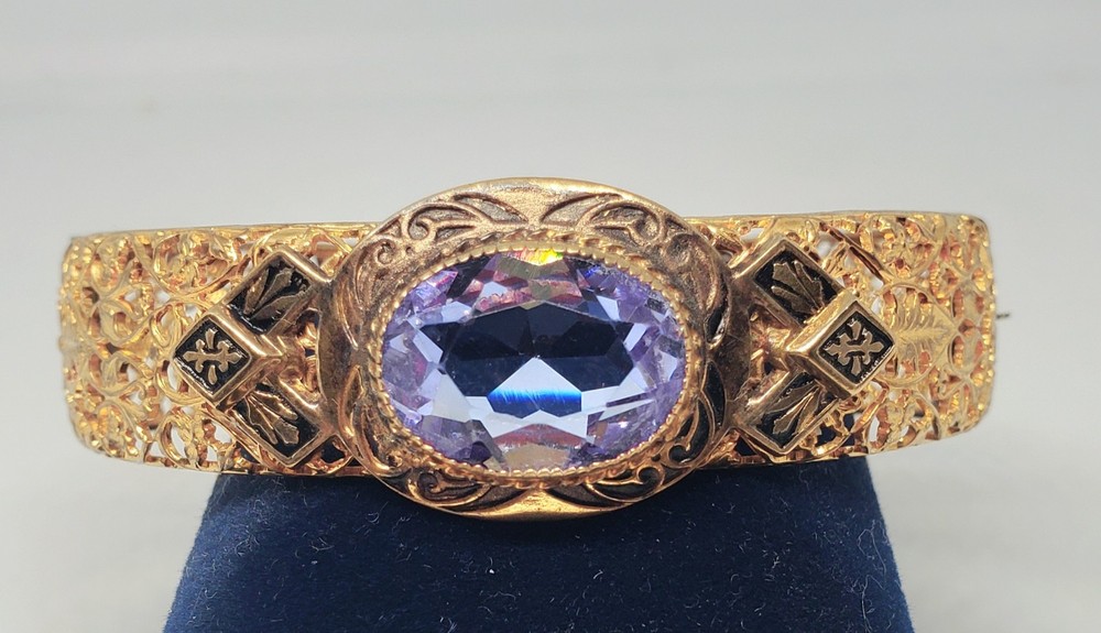Gorgeous Early 1900s Taille D’Epargne Light Lilac Glass Stone Bracelet