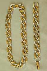 Vintage Silver and Gold toned 18″ Flat Oval Link Necklace and 7″ Bracelet