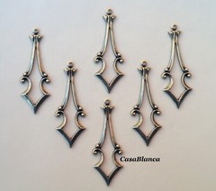 #3500 ANTIQUED GOLD CELTIC RENAISSANCE DROP W/TOP HANG RING – 6 Pc Lot