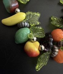 Vintage Plastic Acrylic Resin Fruit Salad Charm Bracelet Colorful Beads Silver