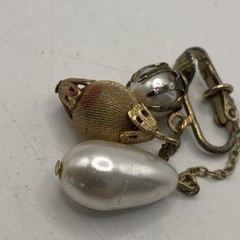 Vintage Gold Tone Faux Pearl Teardrop Earrings Womens Screw Back 2.5 In Jewelry