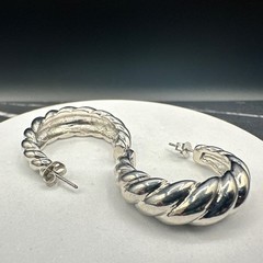 Vintage Y2K Twisted Hoop Earrings Silver Tone Wide Croissant Women’s jewellery