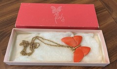 Vintage Trifari Butterfly Necklace Orange Acrylic Smaller Gold Tone
