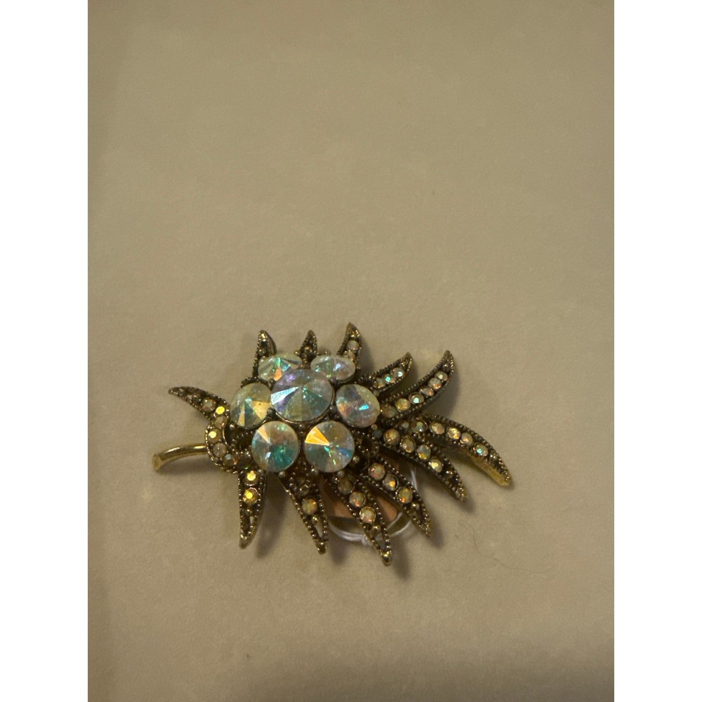 Vintage Weiss Aurora-Borealis Brooch