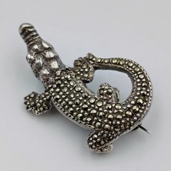 Vintage Sterling Silver 925 Marcasite Lab Ruby Alligator/Crocodile Brooch Pin