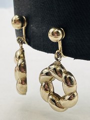 MARINO Heavy Twisted Rope Wreath Gold Tone Dangle Drop Clip on Earrings Vintage