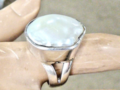 VINTAGE STERLING SILVER LARGE 19 MM BY 16 MM CULTURED BAROQUE PEARL RING SIZE 6